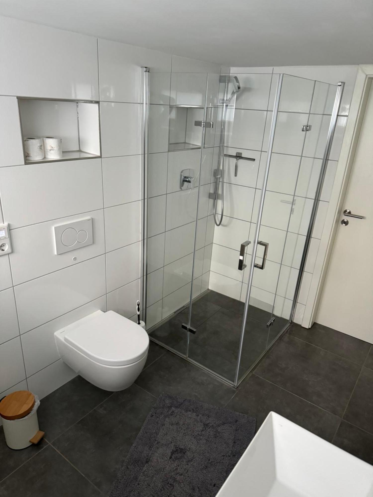 Modernes Apartment, Ruhige Lage, Stadtnah Kelkheim Buitenkant foto